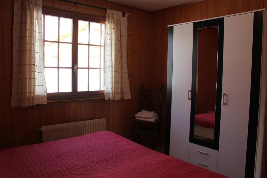 Petit Paradis Crans-Montana Szoba fotó